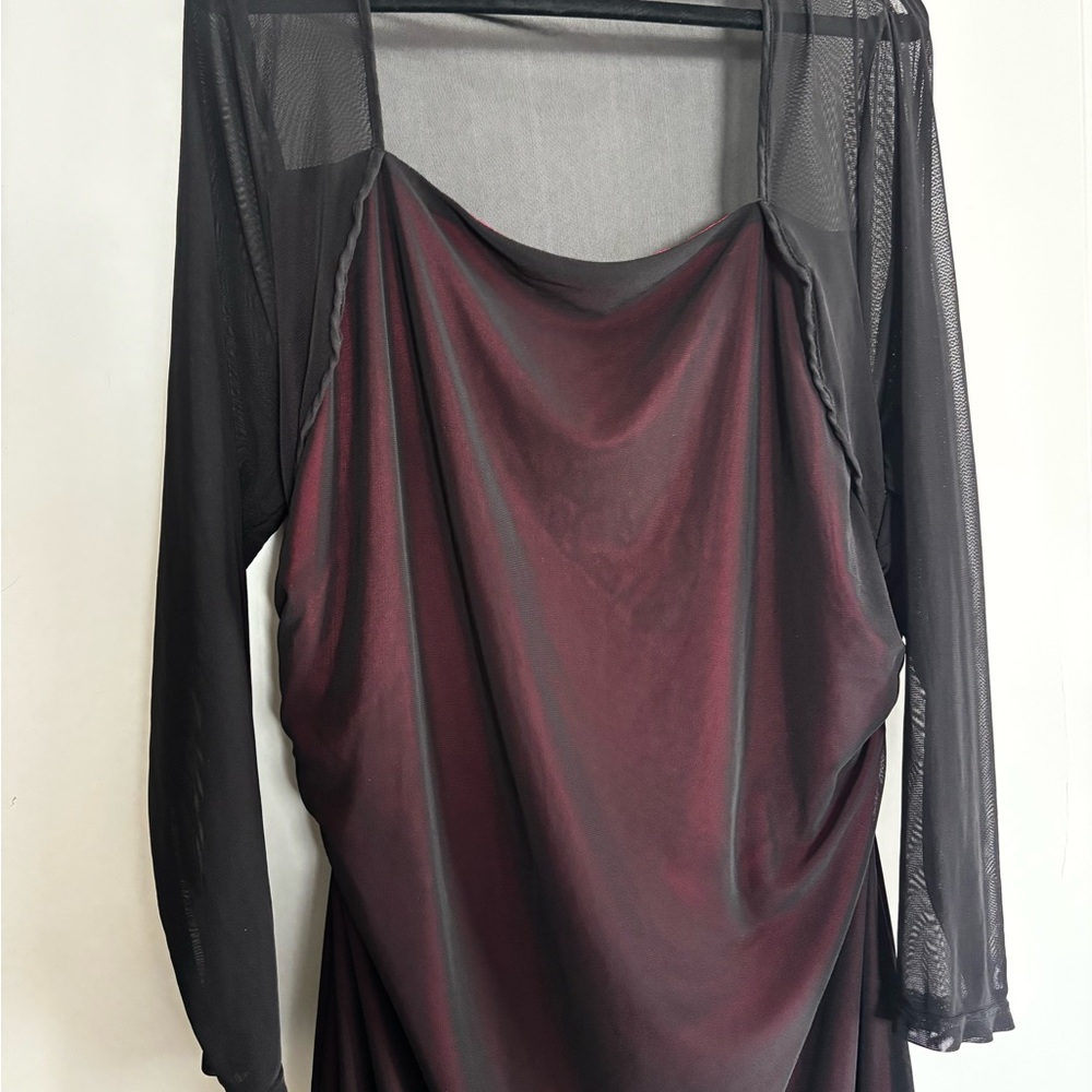 SHEIN Black and Burgundy Long Sleeve Dress